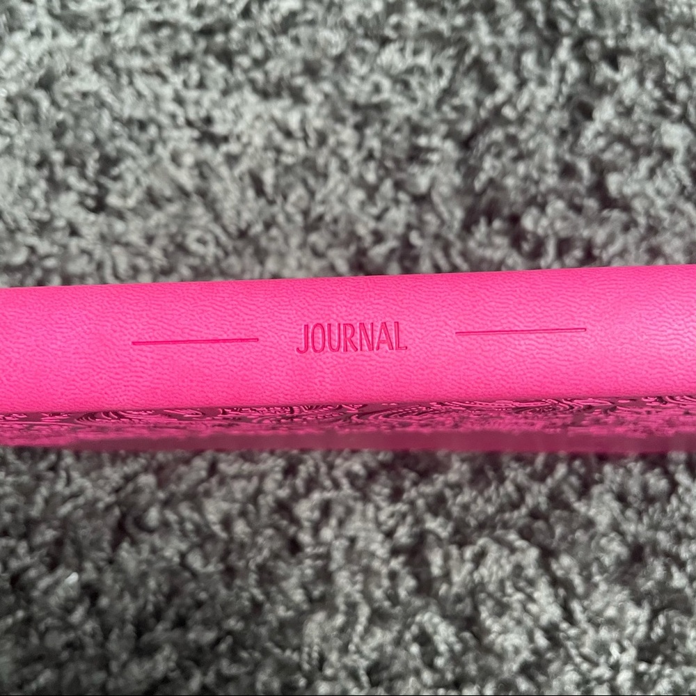 Pink Journal - Picture 6 of 6